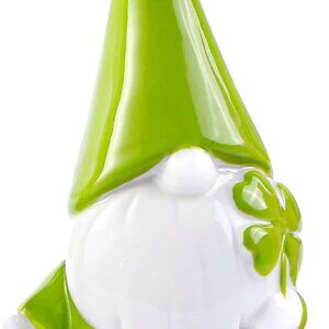 Ring Holder Four-Leaf Gnome Figurine Ring Stand Engagement Ring Display Rings Or
